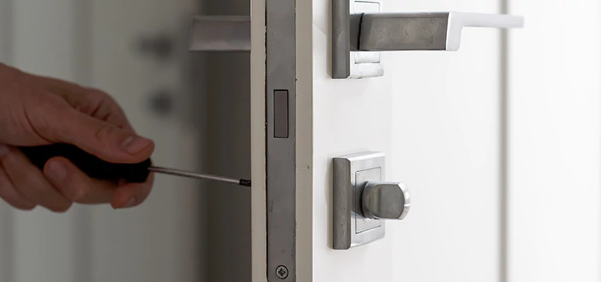 Key Programming Locksmith Open Now in Montclair, California
